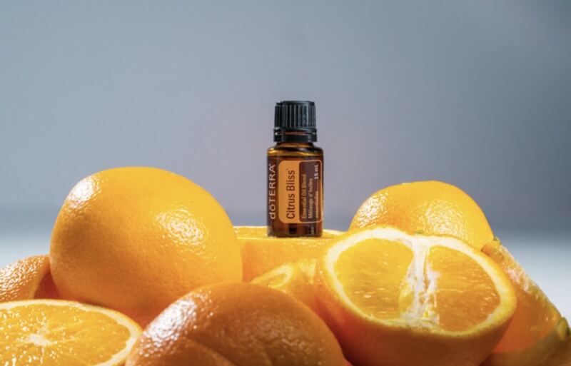Tinh dầu Citrus Bliss dōTERRA - Tươi mát, vui vẻ, năng lượng tích cực