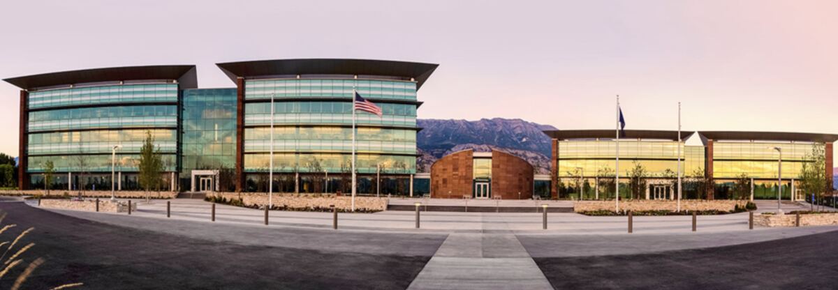 dōTERRA Headquarters Panorama - Toàn cảnh trụ sở dōTERRA